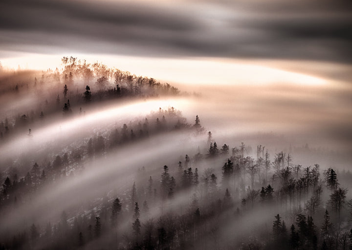 Juliste - Hills