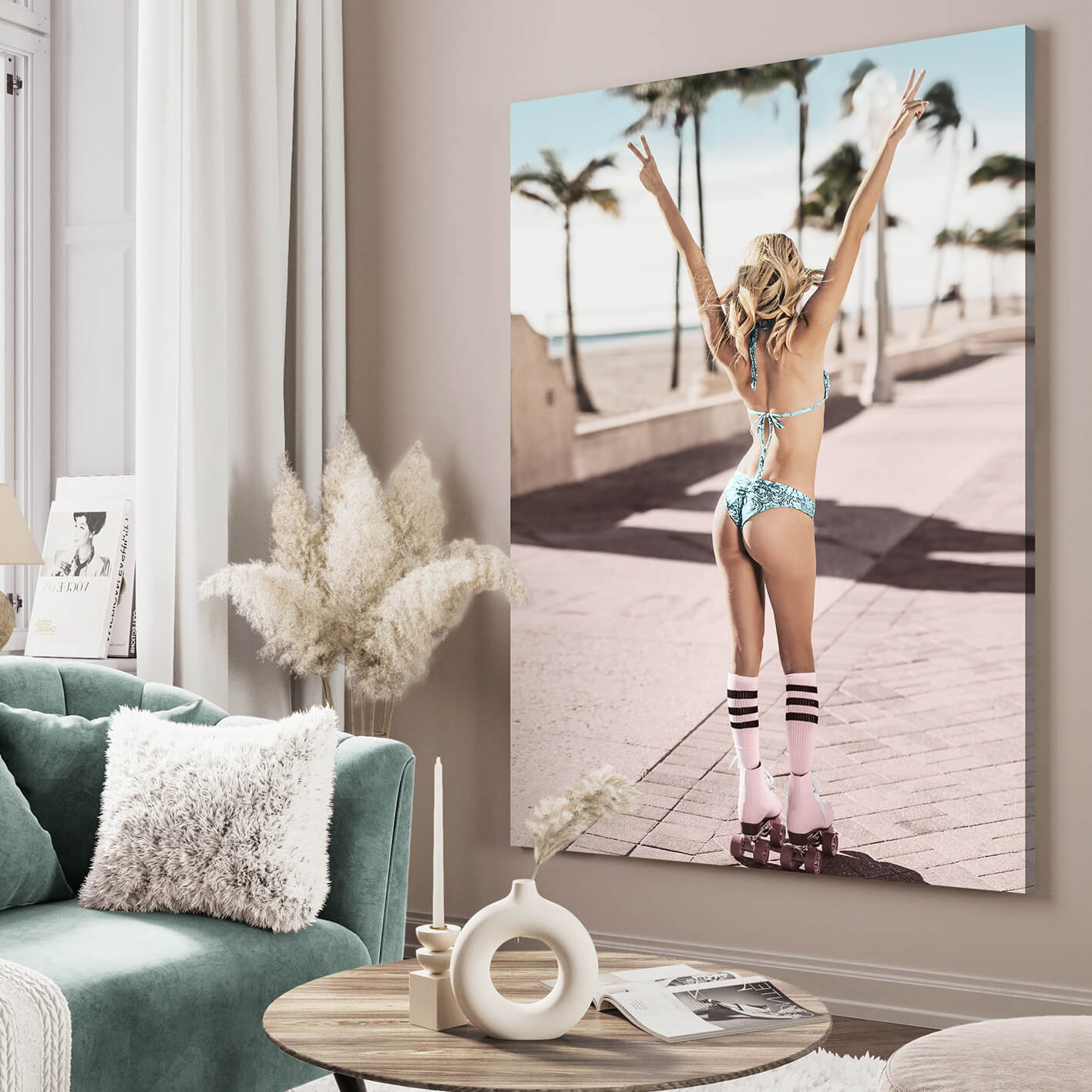 Canvastavla - Beach roller skater girl
