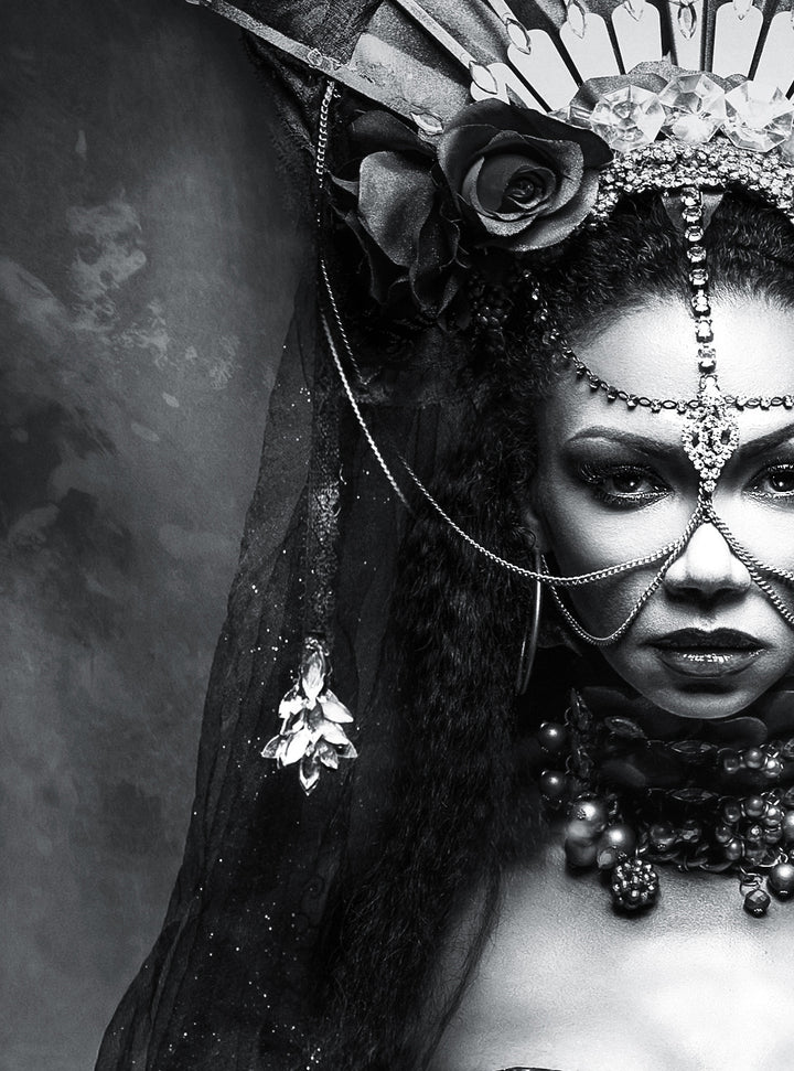 Ljuddämpande tavla - Black Hestia