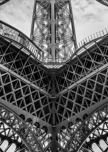 Canvastavla - Eiffel Tower Whispers