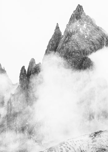 Canvastavla - Hazy Peaks