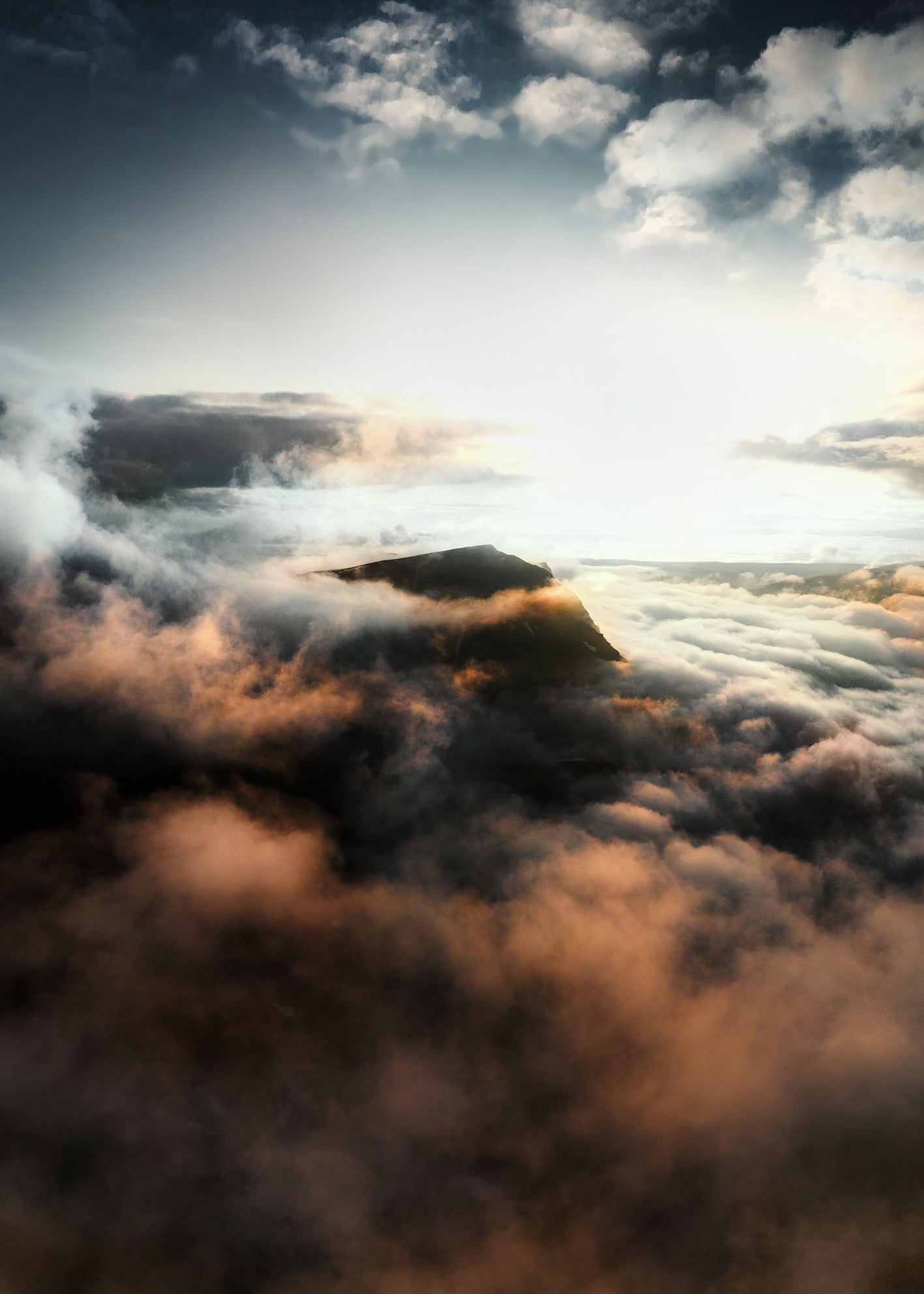 Canvastavla - Above the Clouds