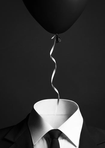Canvastavla - Black Balloon Suit
